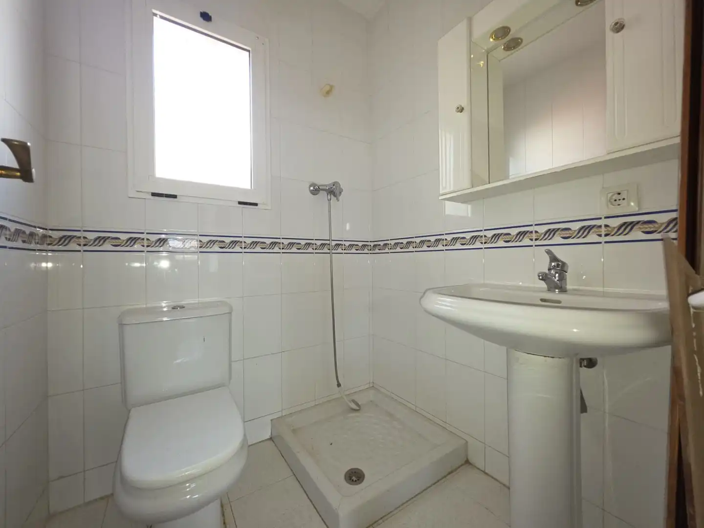 Bathroom of Houses for sale in Córdoba  with Air Conditioner