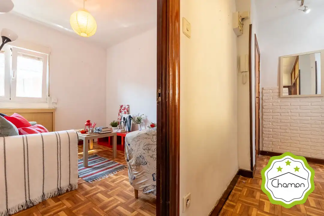 Schlafzimmer von Wohnung zum Verkauf in Bilbao  mit Privatgarten