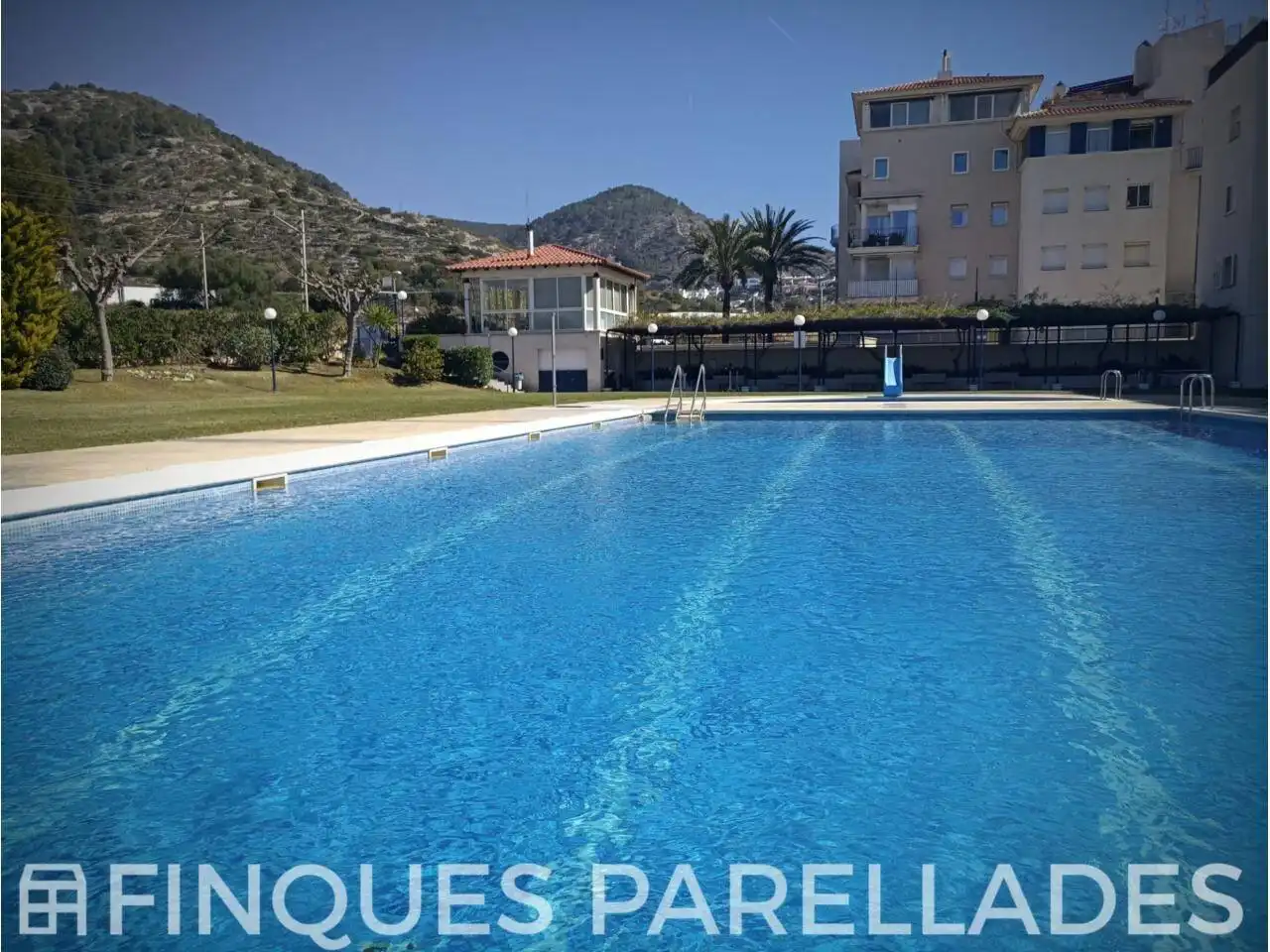Swimming pool of Attic for sale in Sitges  with Air Conditioner, Heating and Parquet flooring