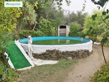 Casa con piscina en venta en La Vega