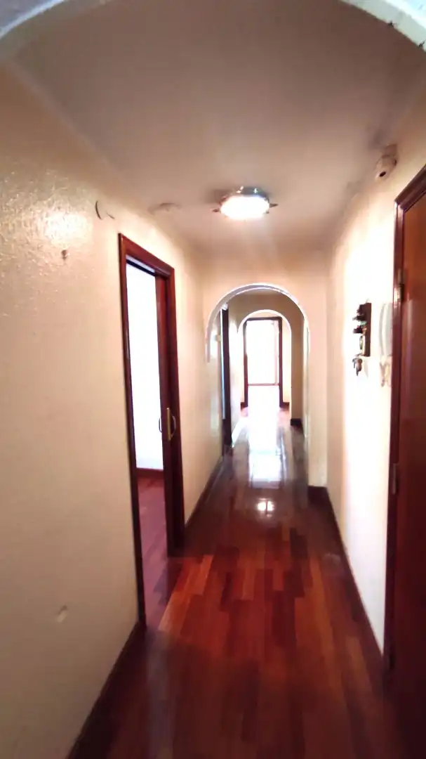 Piso en venta en Eibar con Calefacción, Trastero y Horno