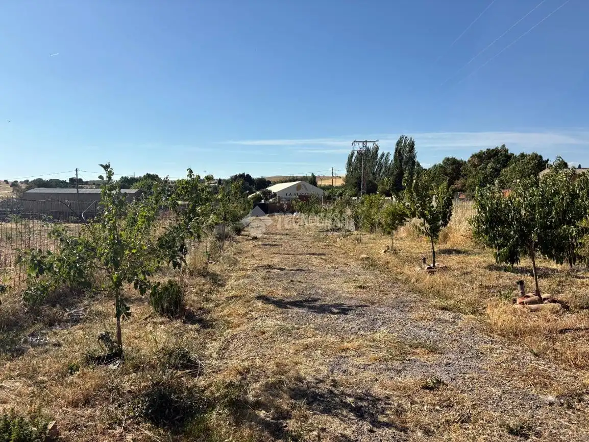 Casa con jardín en venta en Valdeverdeja, imagen 32