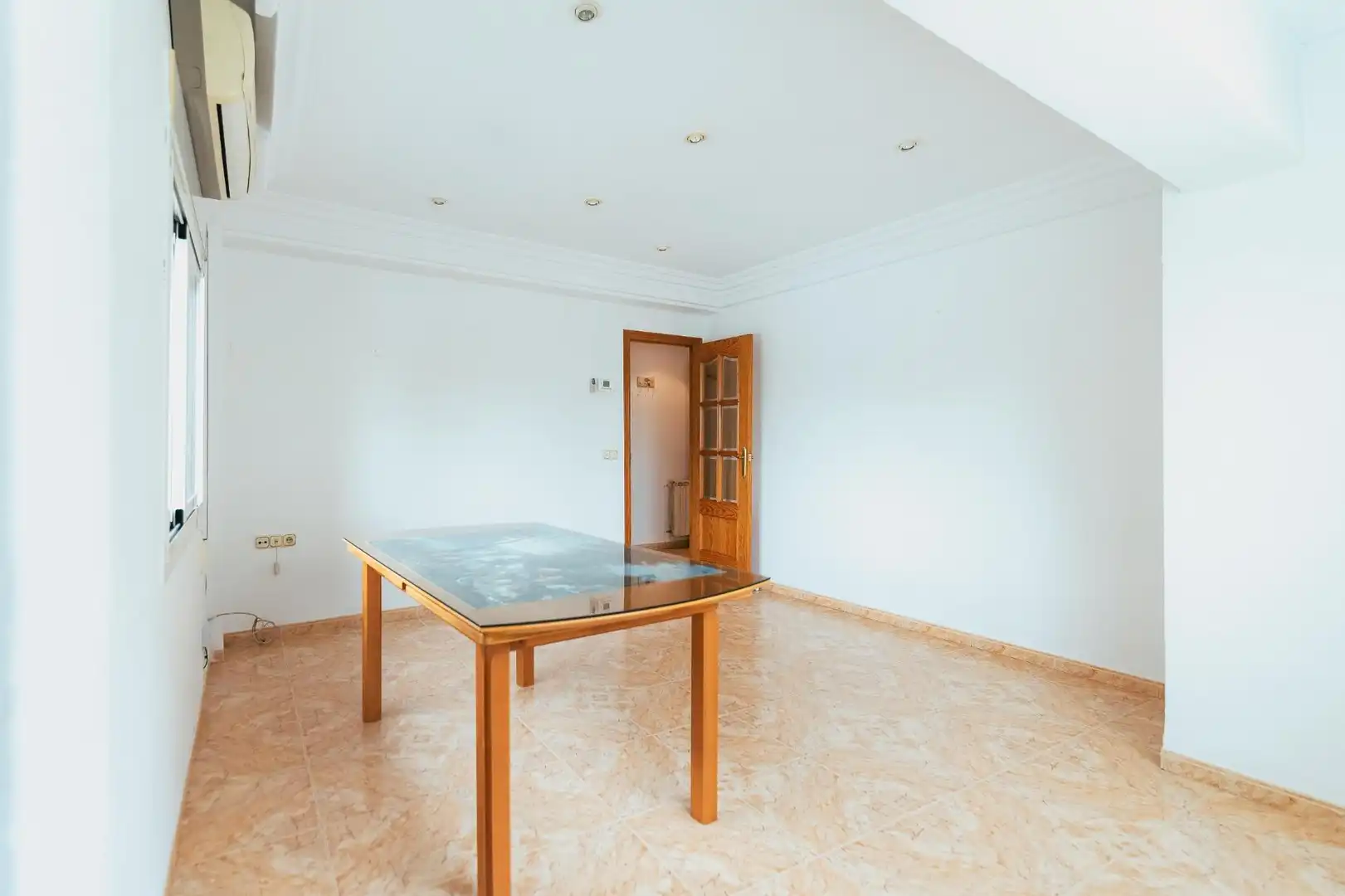 Comedor de Piso en venta en Zújar con Aire acondicionado, Calefacción y Terraza