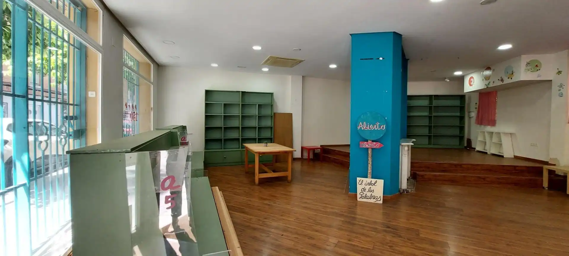 Commercial properties for sale in Barriada España - San Pedro