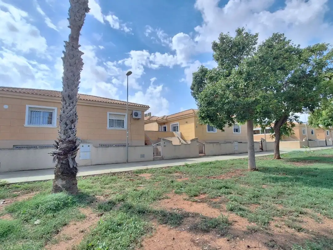 Vista exterior de Casa o chalet en venta en Cartagena