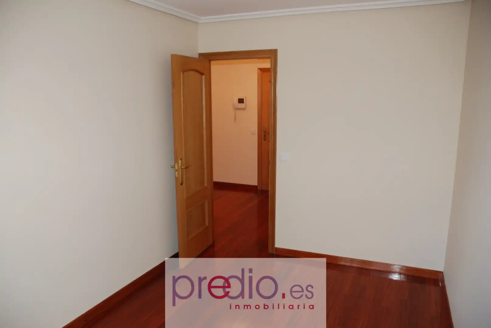 Habitación de Piso en venta en Lugo con Calefacción, Parquet y Trastero