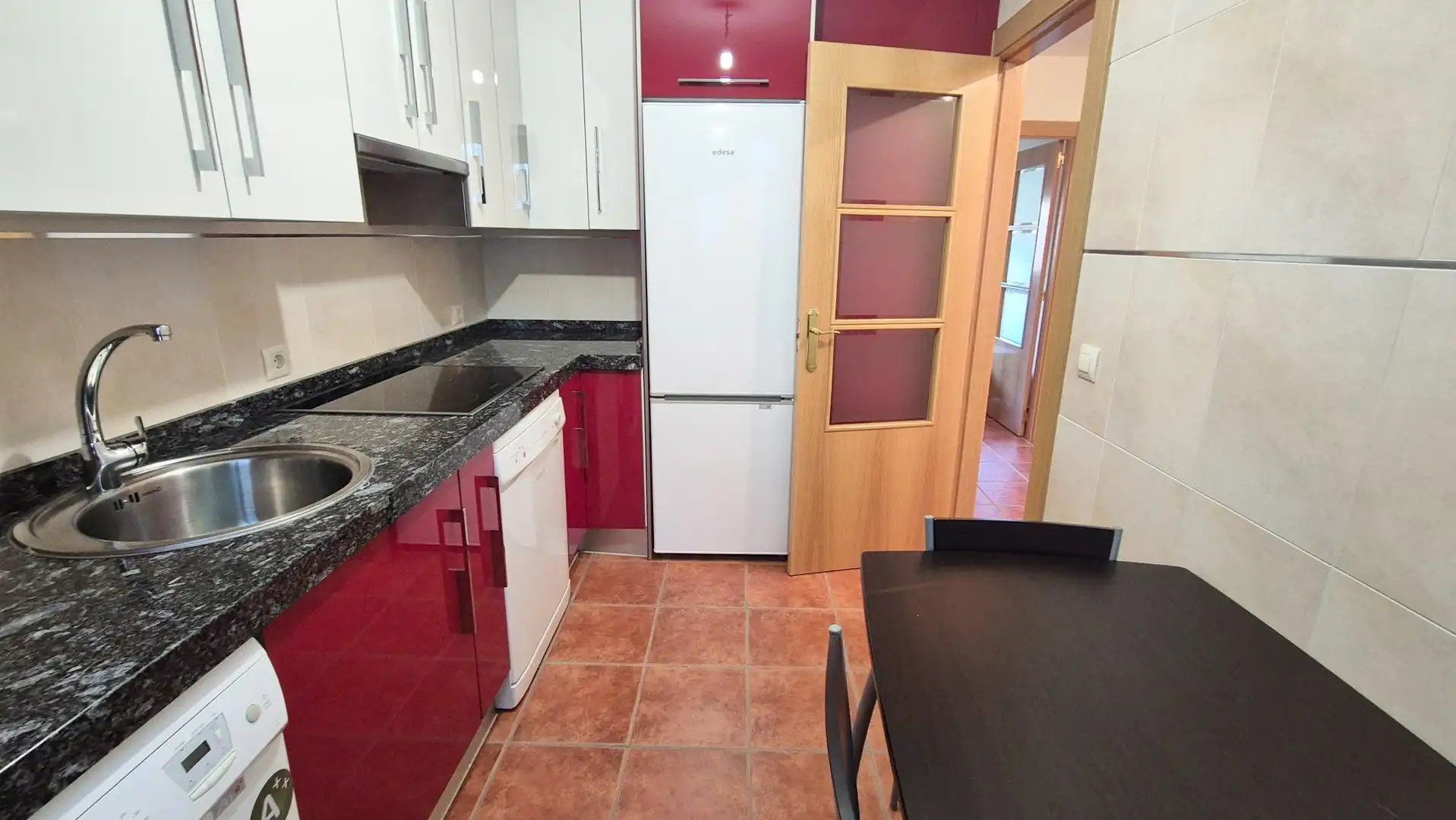 Kitchen of Houses for sale in San Esteban de la Sierra