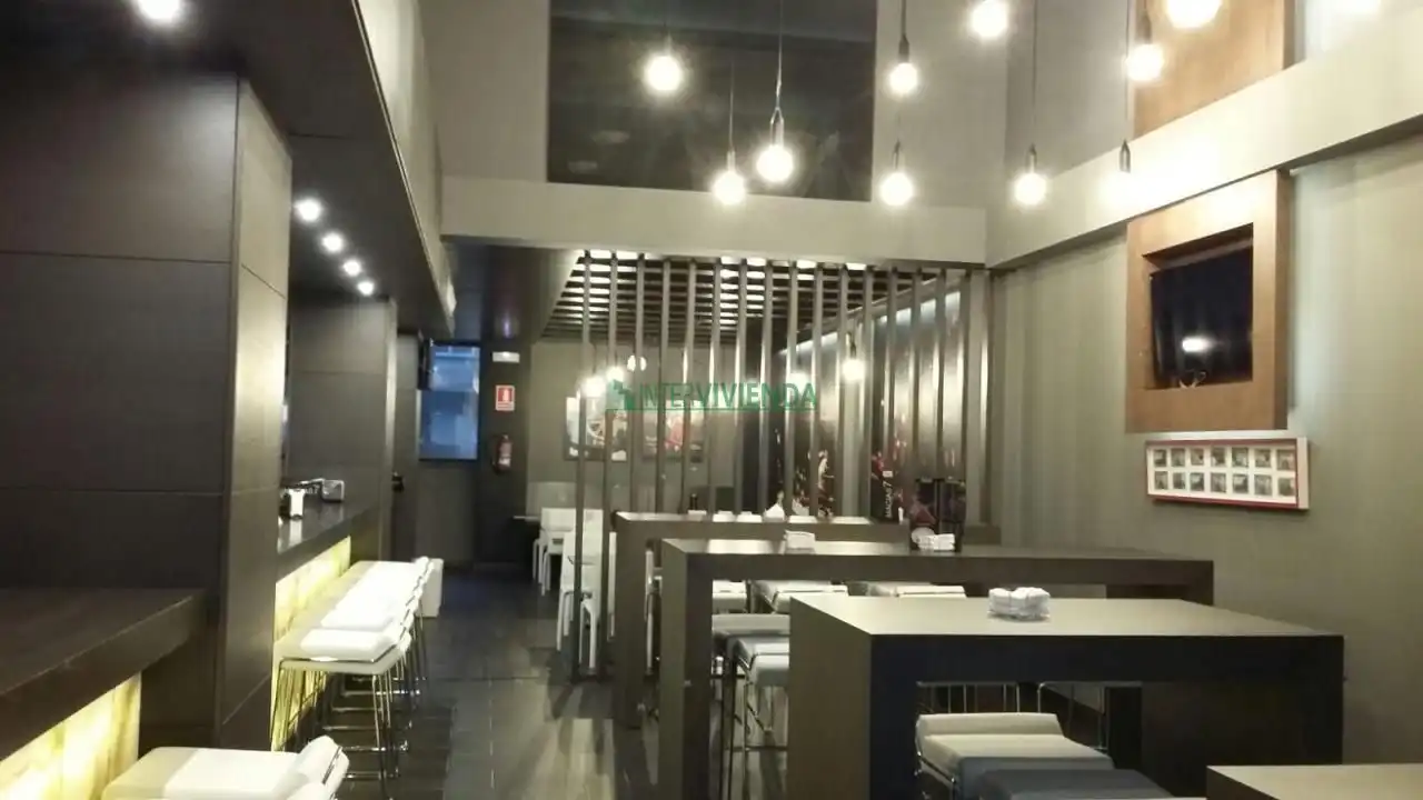Local comercial en venda a Centro Urbano