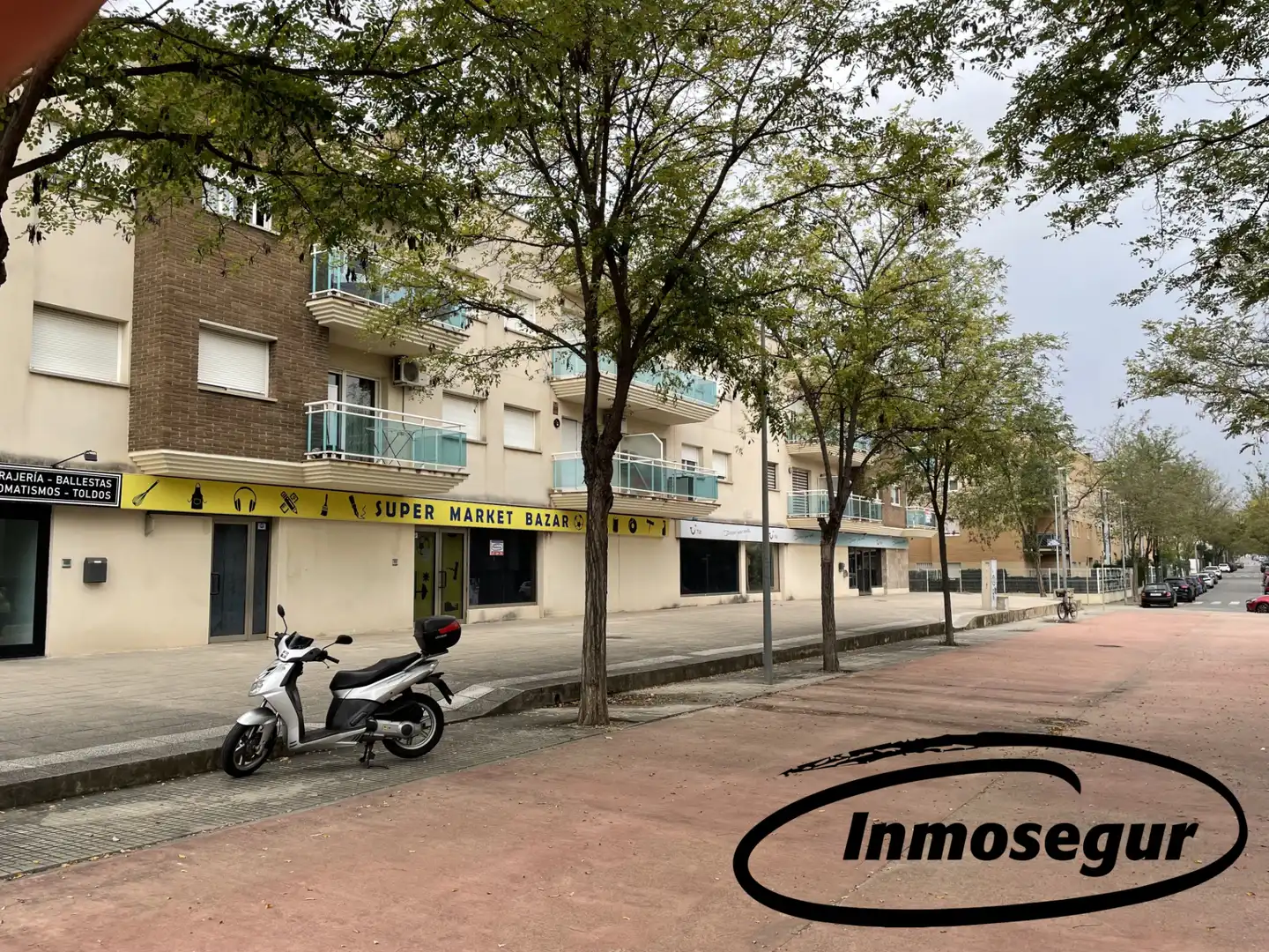 Exterior view of Garage for rent in Cambrils