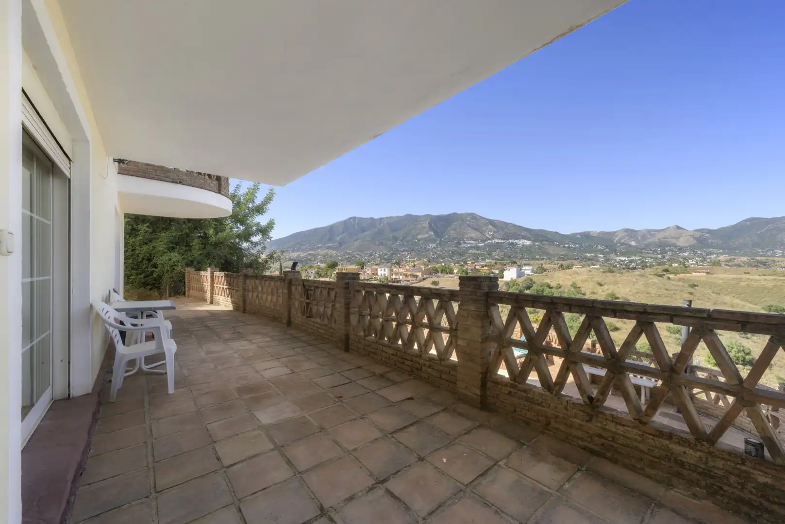 Terrassa de Casa o xalet en venda en Mijas amb Aire condicionat, Terrassa i Piscina