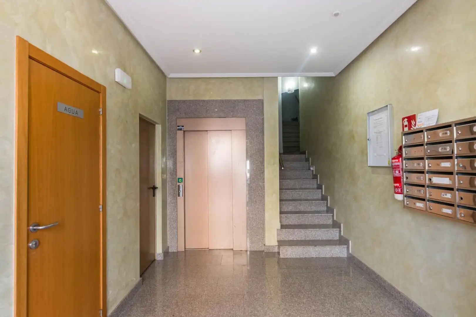 Piso con ascensor en venta en Calle MIGUEL VIVANCOS 1, imagen 36