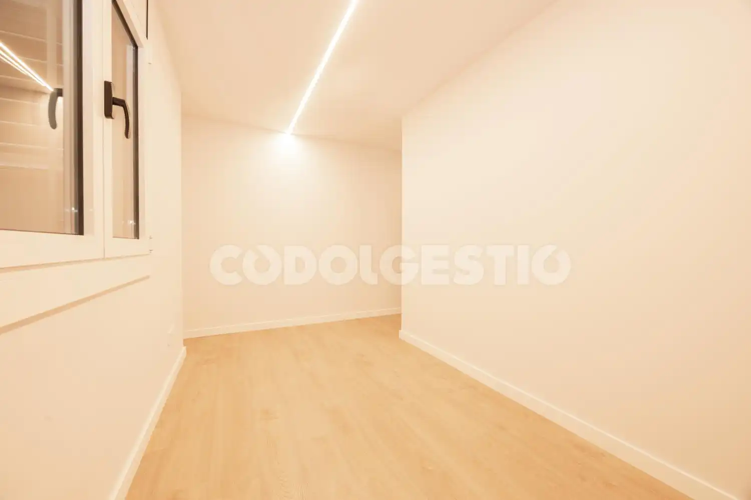 Flat for sale in Ronda Camprodon, 38, Nord