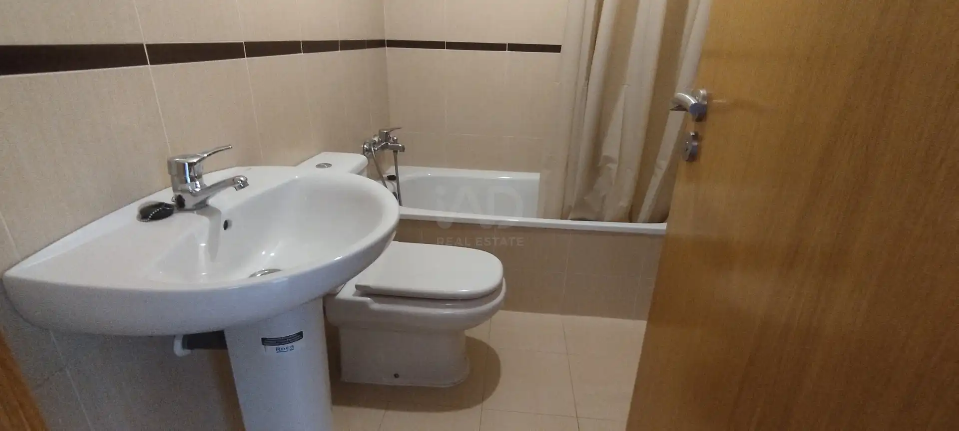 Baño de Piso en venta en Arapiles con Aire acondicionado y Calefacción