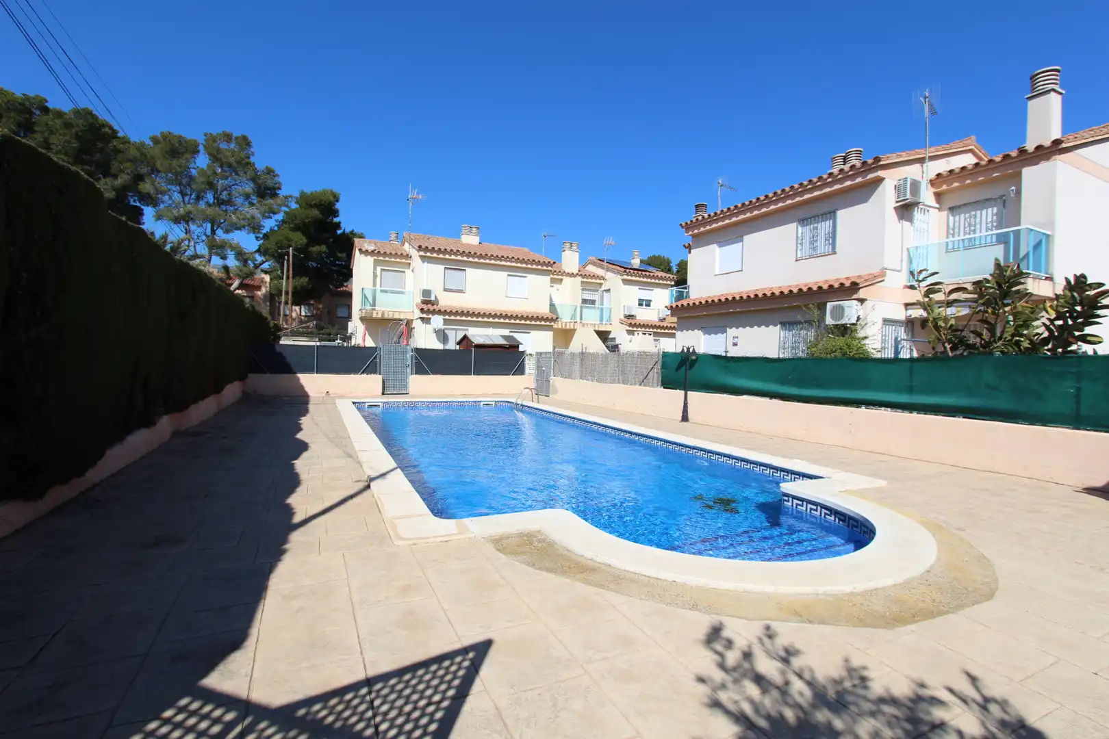 Piscina de Casa adosada en venda en Mont-roig del Camp amb Jardí privat, Terrassa i Balcó
