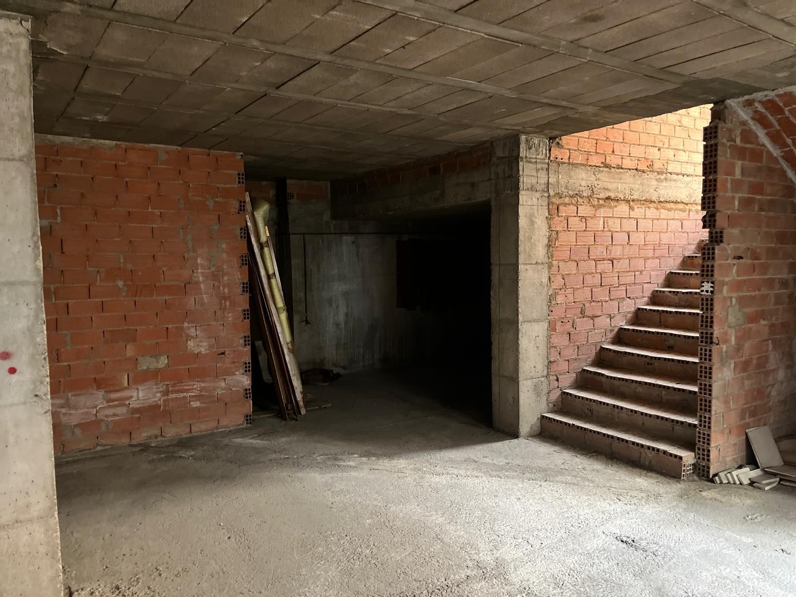 Premises for sale in Buñol