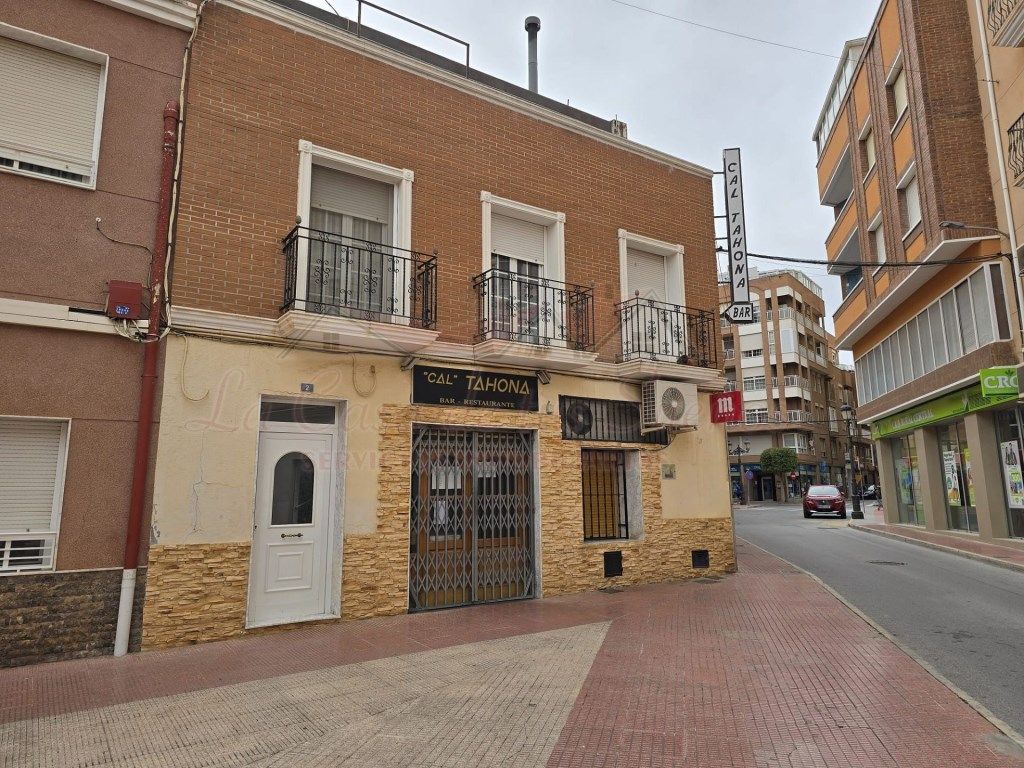 Vista exterior de Apartament en venda en Sax amb Terrassa