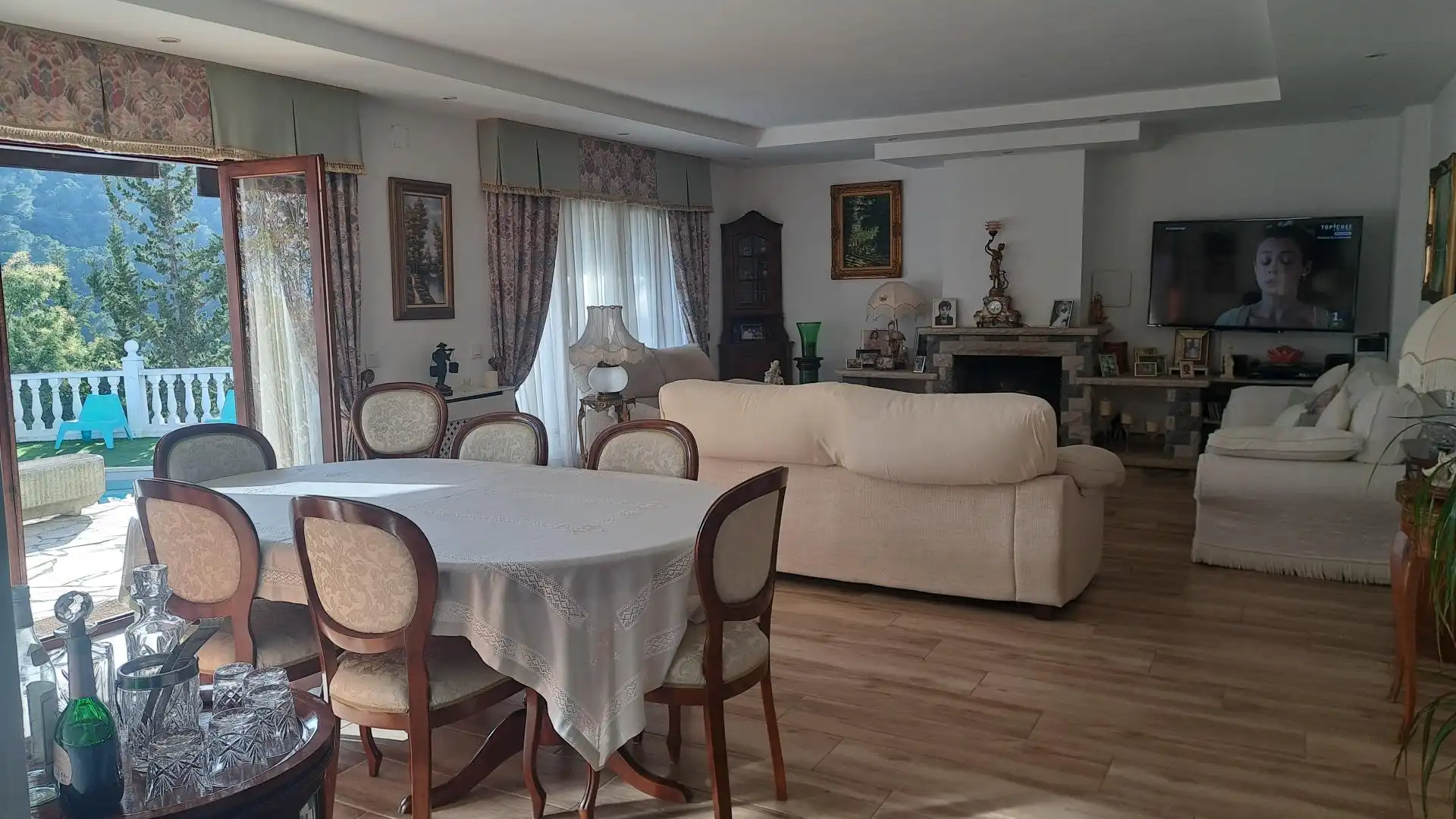 Menjador de Casa o xalet en venda en Lloret de Mar amb Jardí privat, Terrassa i Traster
