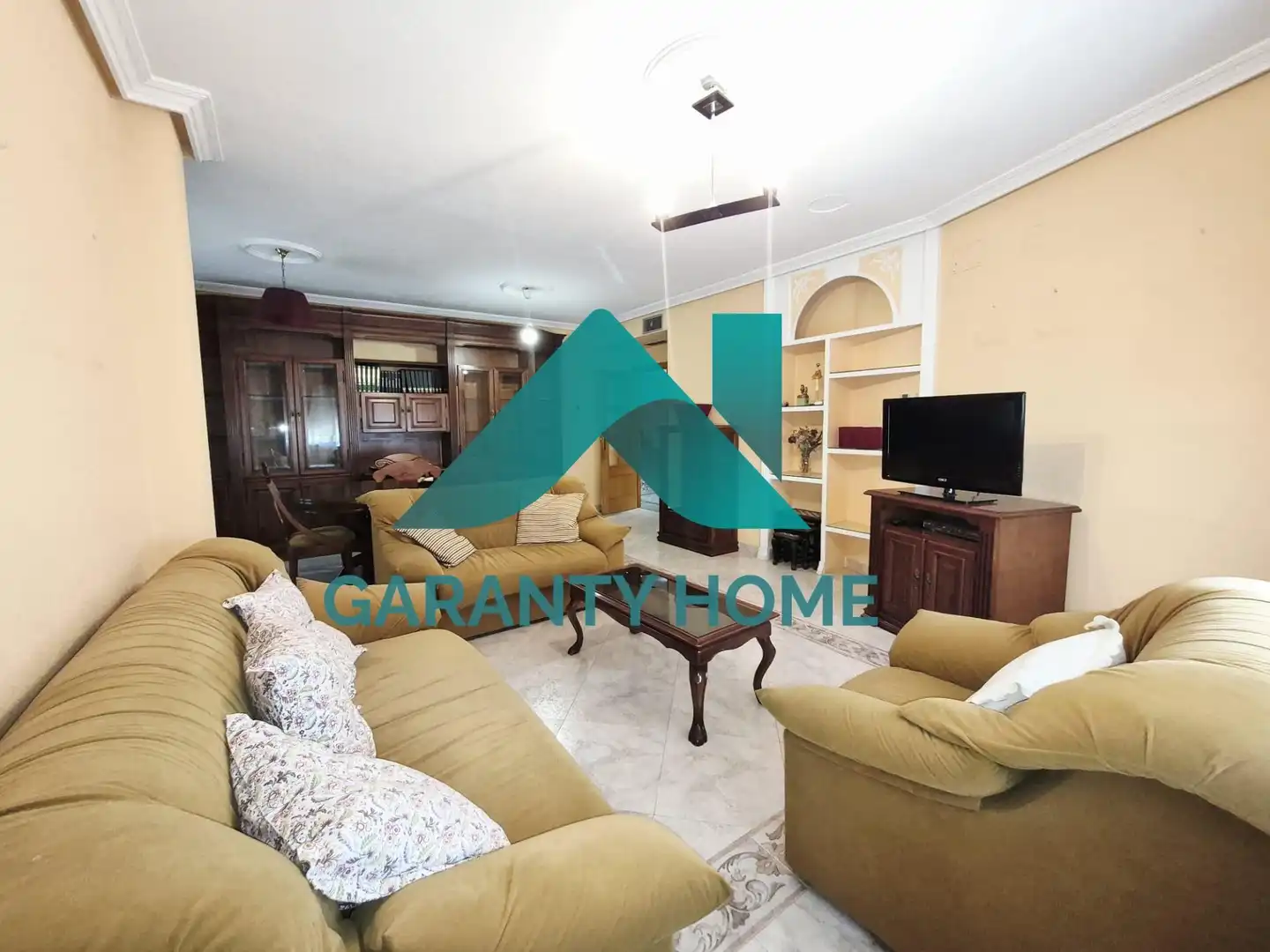 Living room of Houses for sale in Cáceres  with Air Conditioner, Heating and Private garden