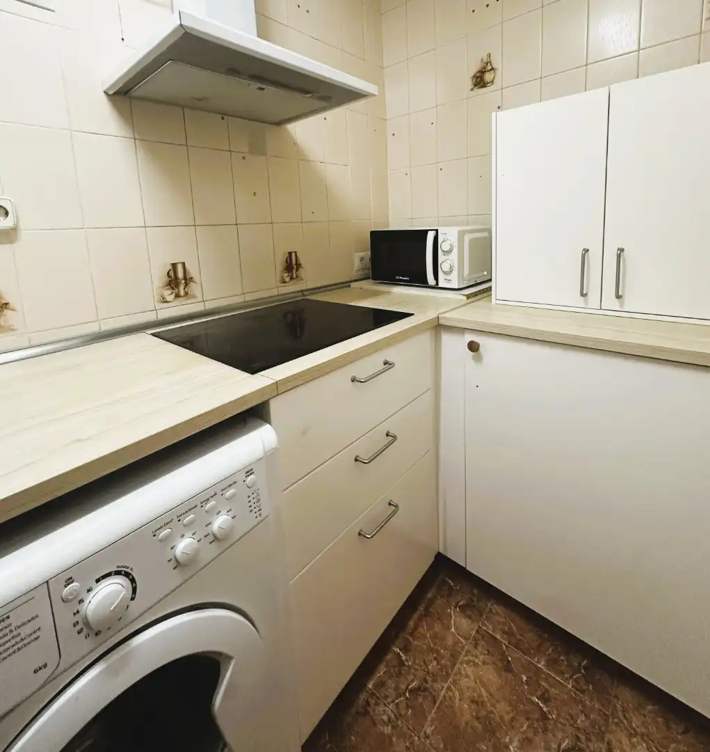 Kitchen of Flat for sale in Madrid  with Air Conditioner, Heating and Oven
