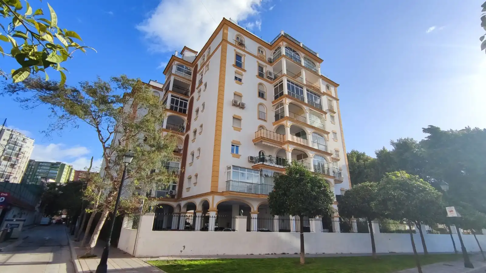 Exterior view of Flat for sale in Fuengirola  with Terrace and Storage room