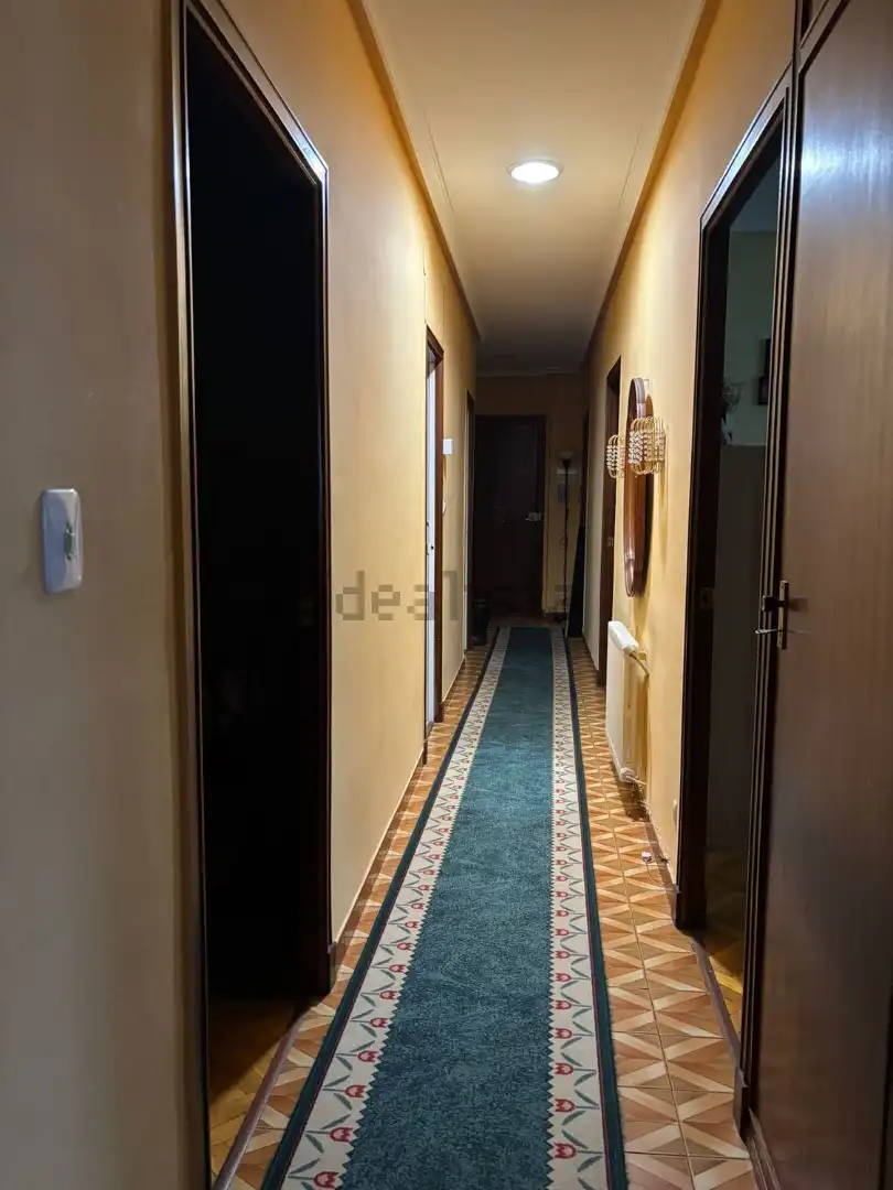 Piso en venta en Ourense Capital  con Calefacción, Parquet y Trastero