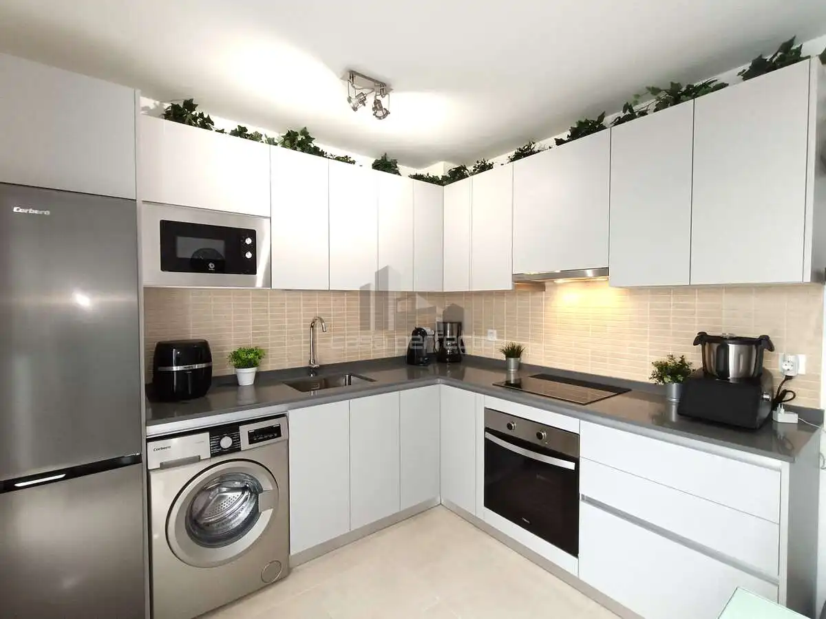 Cocina de Dúplex en venta en Arrecife con Aire acondicionado, Amueblado y Microondas