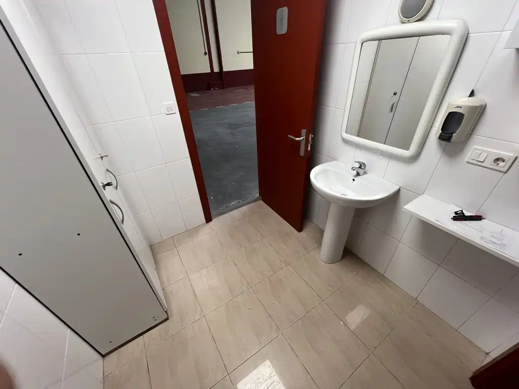 Bathroom of Industrial buildings for sale in Lugo  with Alarm