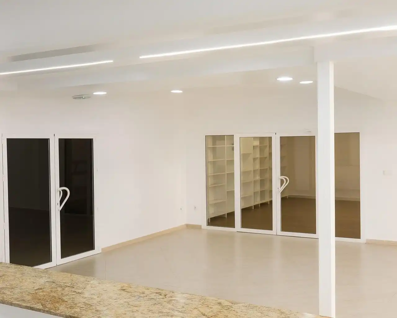 Industrial building for sale in Catral, imagen 3