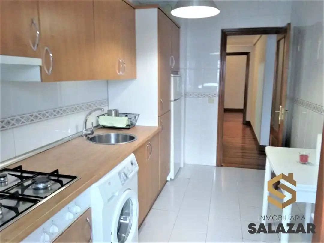 Flat for rent in Basurtu Kastrexana Errepidea, Altamira