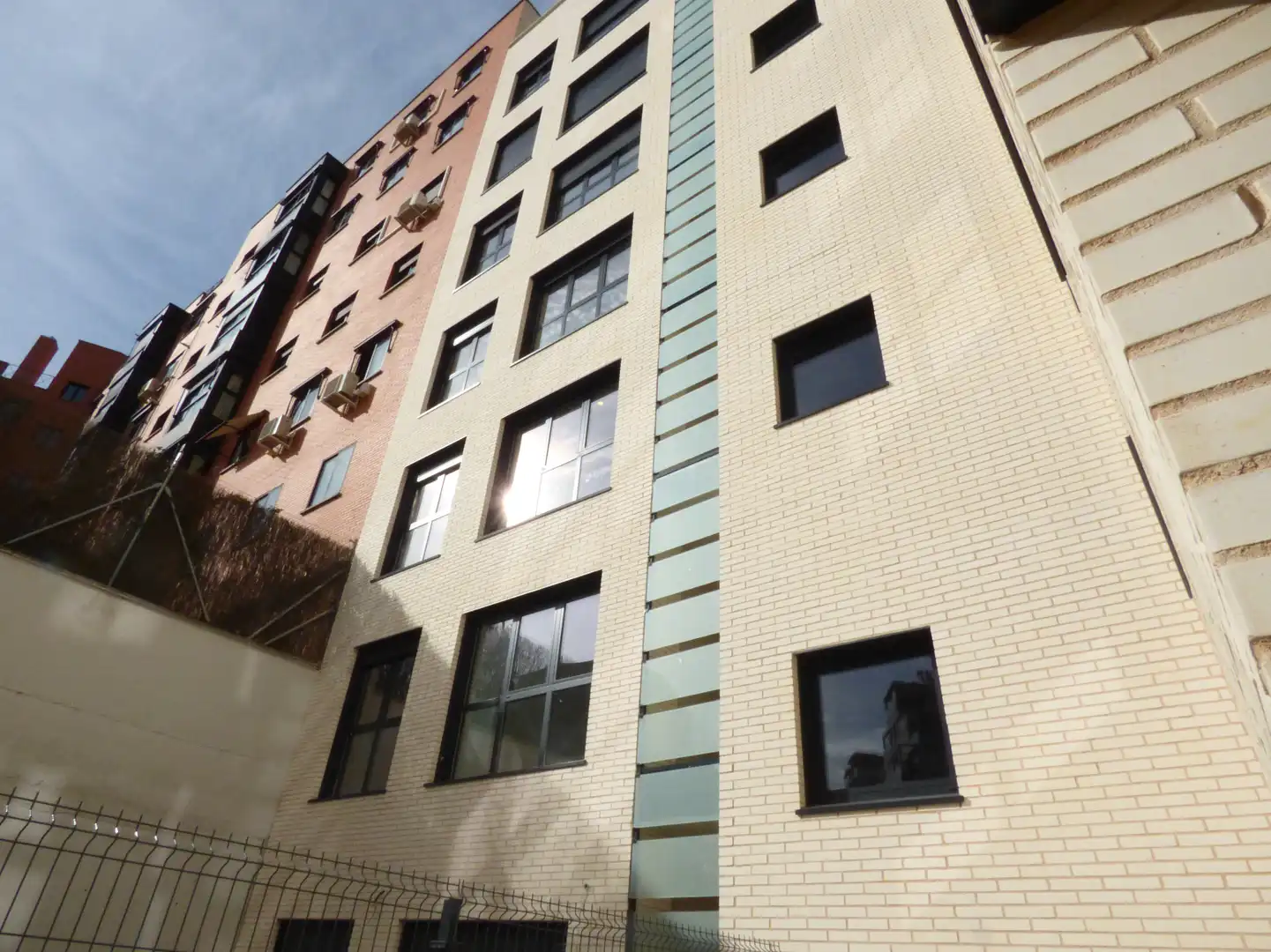 Exterior view of Flat for rent in Madrid  with Air Conditioner, Heating and Private garden