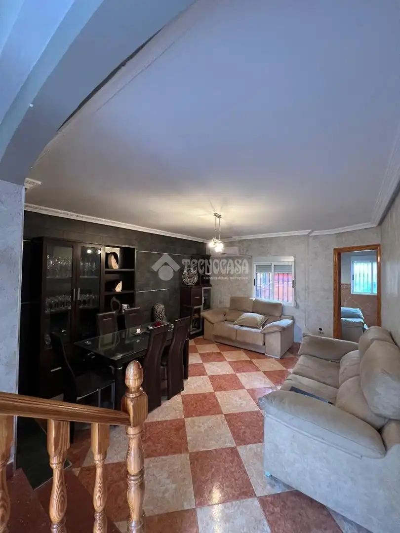 Detached homes for sale in Rus