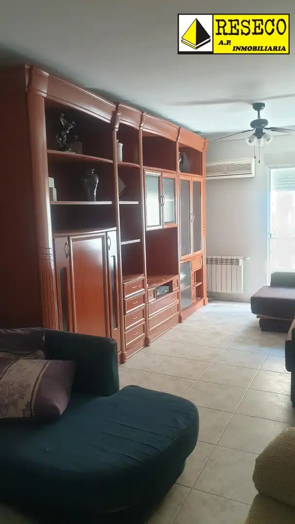 Flat with terrace for sale in Parque de la Constitución 5a