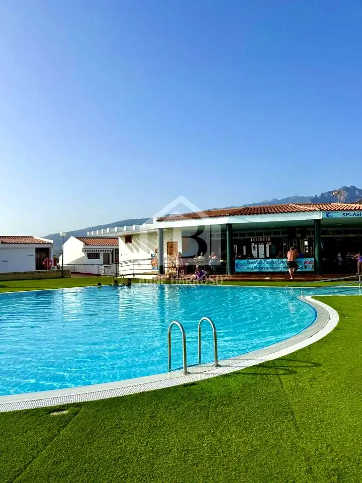 Piscina de Pis de lloguer en Adeje