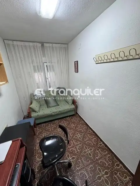 Schlafzimmer von Wohnung zur Miete in Madrid mit Klimaanlage und Möbliert