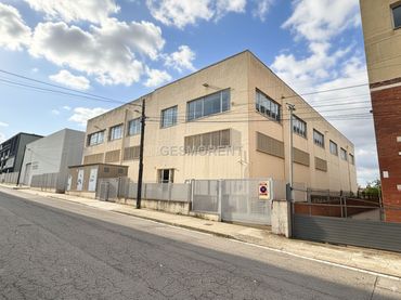 Industrial building to rent in Les Planes