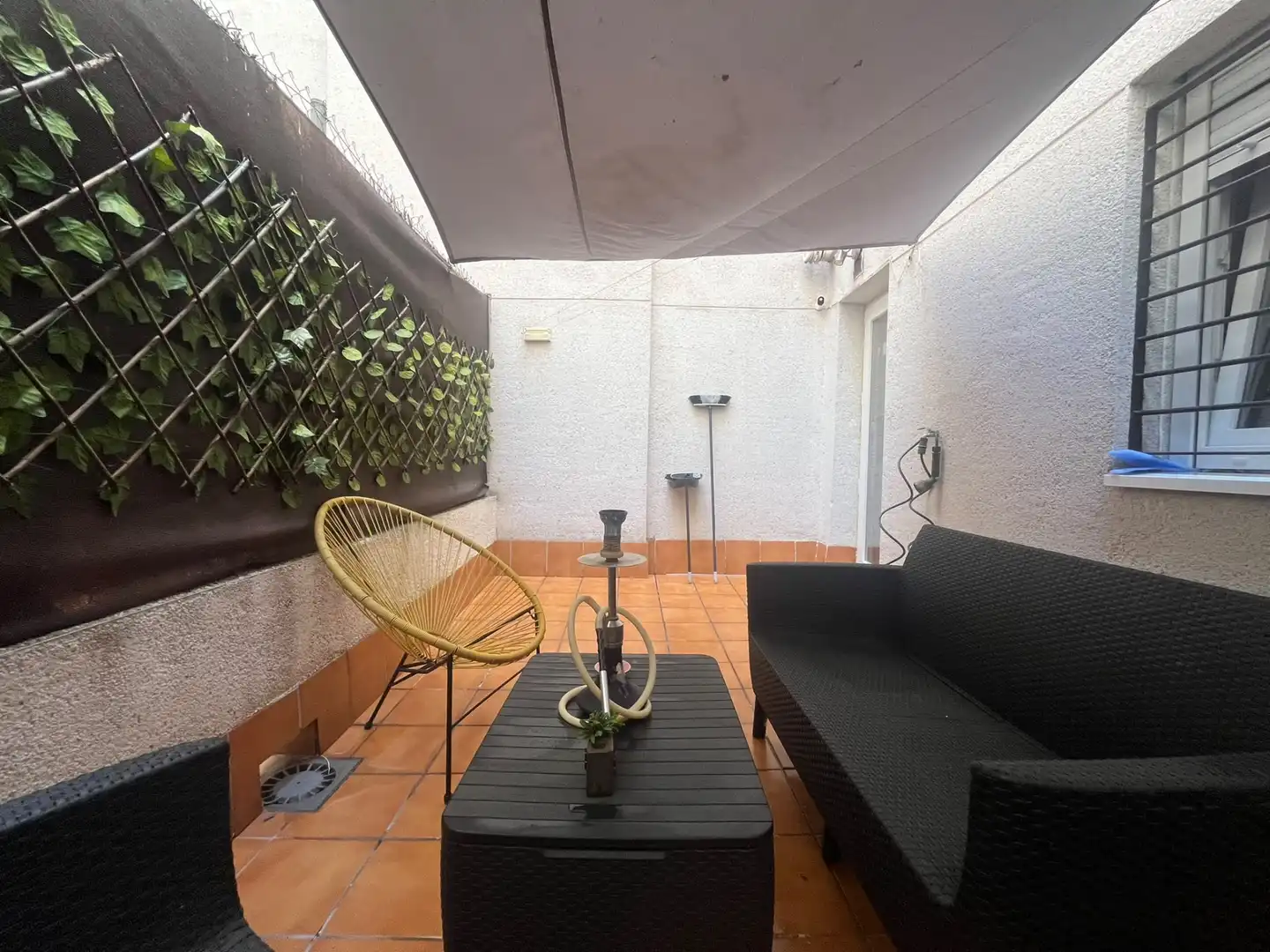 Flat with lift for sale in Calle Pintor Soriano Quiros, imagen 2