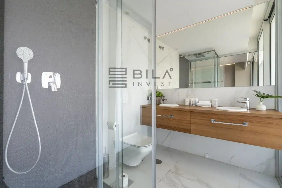 Penthouse with pool for sale in Carvajal, imagen 17
