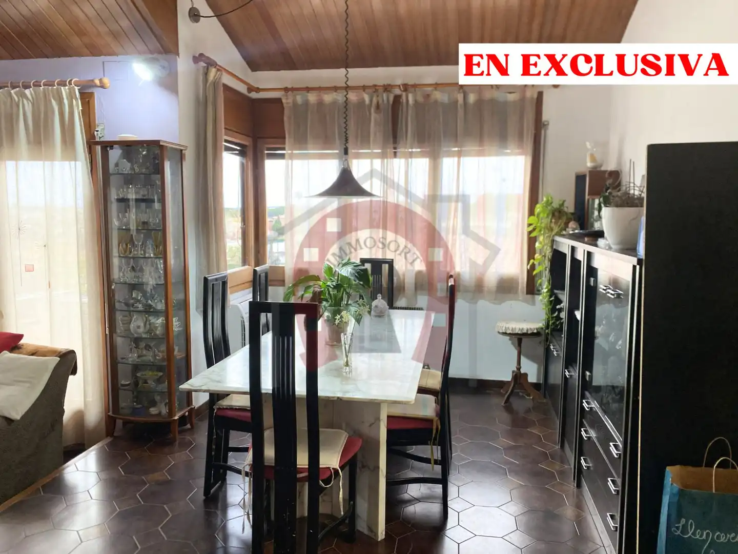 Comedor de Casa o chalet en venta en Palau-solità i Plegamans con Terraza, Trastero y Piscina
