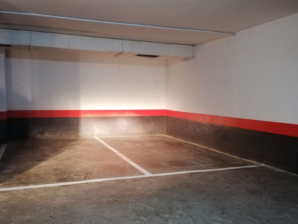 Parkplatz von Garage zur Miete in  Santa Cruz de Tenerife Capital