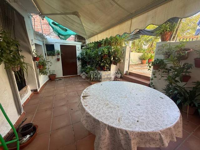 Casa adosada en Venta en El Almendro