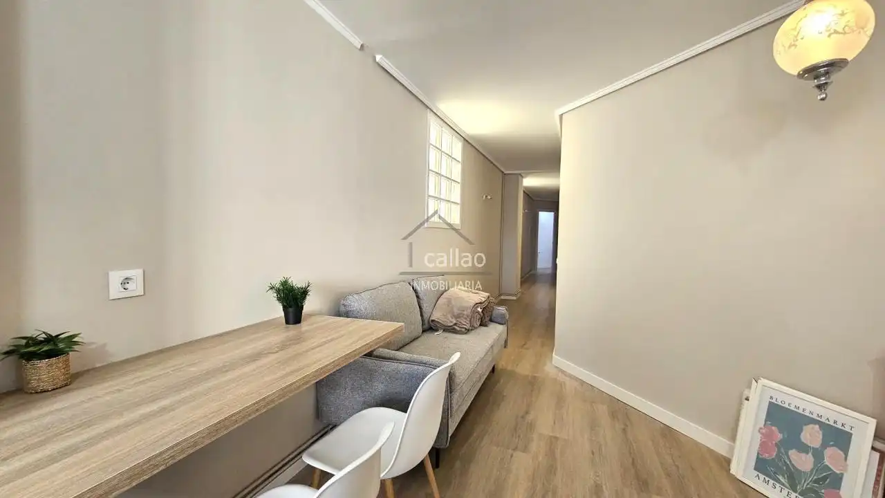 Piso para compartir en Ferrol con Calefacción y Amueblado