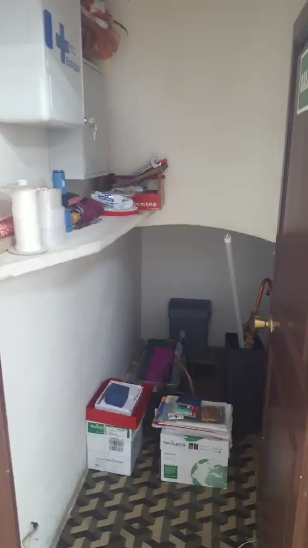 Local de lloguer en Badalona amb Aire condicionat, Calefacció i Parquet