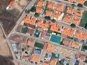 Terreno residenziale in vendita a Calle del Tormes 34