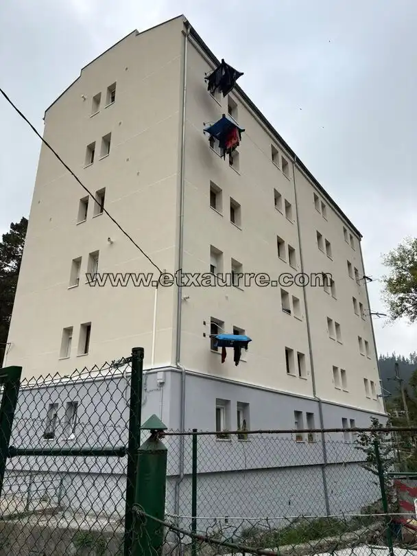 Vista exterior de Piso en venta en Laudio / Llodio, Araba - Álava