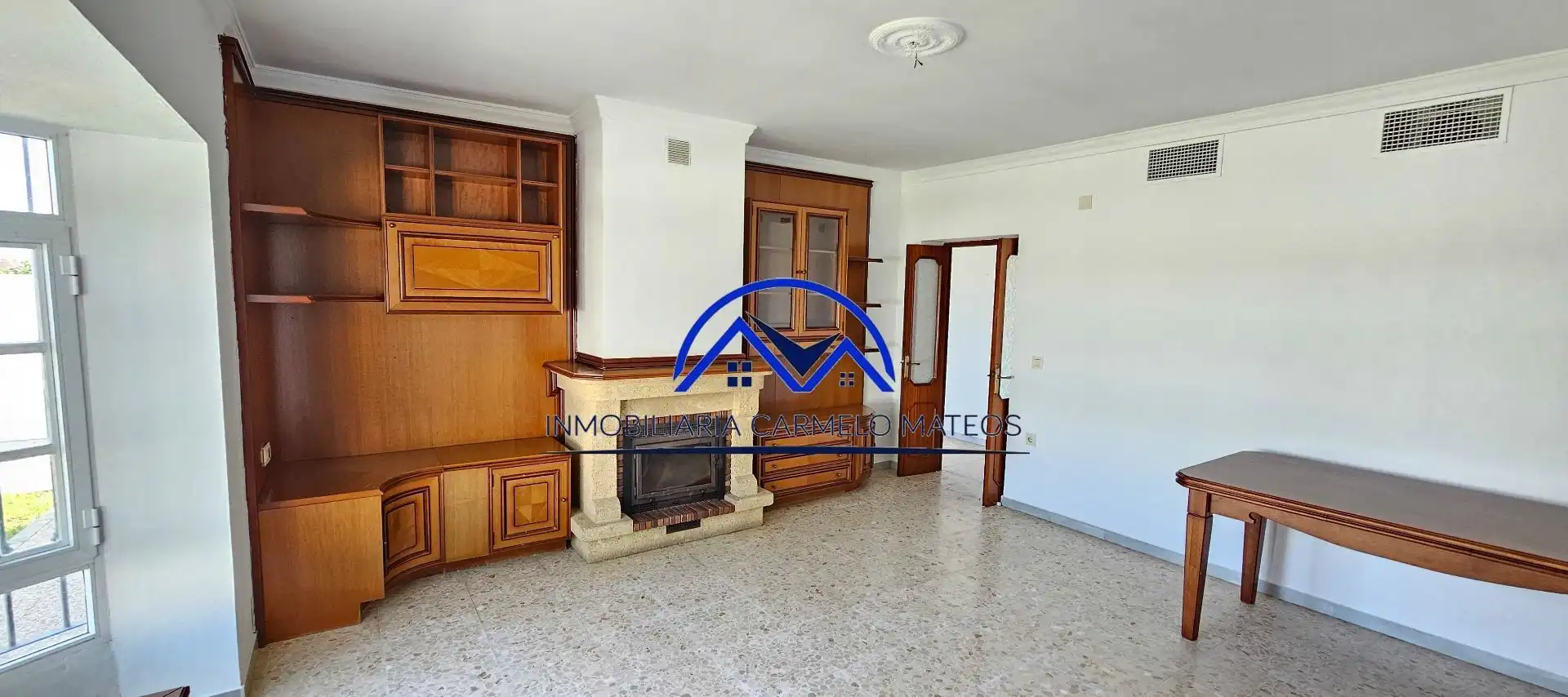 Sala de estar de Casa o chalet en venta en Sanlúcar de Barrameda con Aire acondicionado, Jardín privado y Trastero