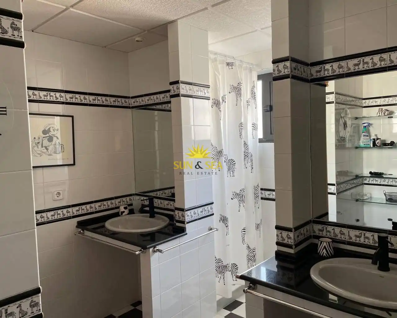 Bathroom of Houses for rent in Benidorm  with Air Conditioner, Private garden and Terrace