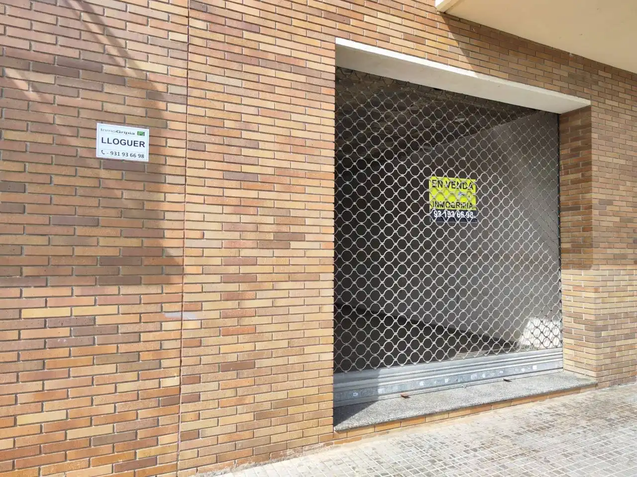 Local commercial à louer à Castellbisbal, imagen 2