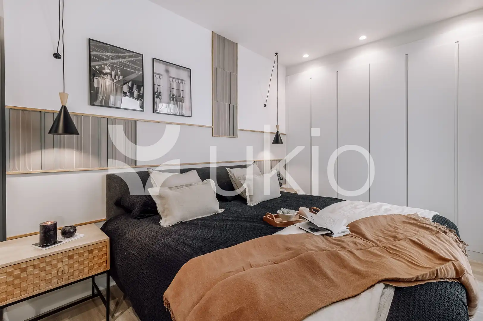 Dormitori de Apartament de lloguer en Madrid amb Aire condicionat, Calefacció i Terrassa