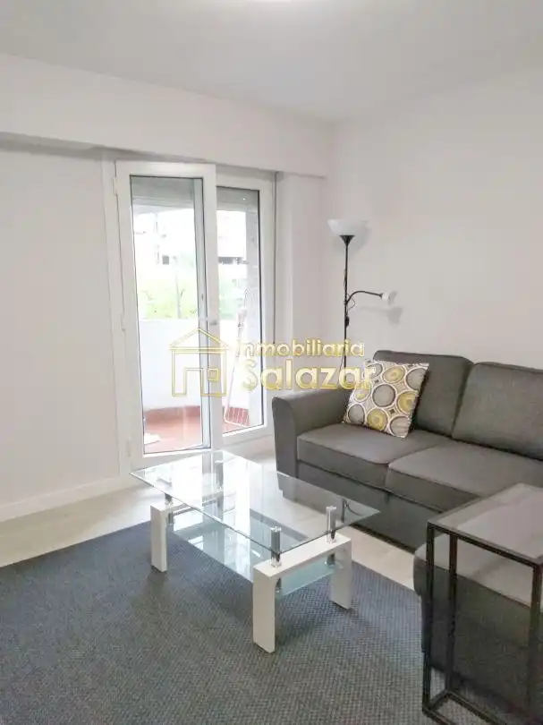 Apartment mit Terrasse zur Miete in Sabino Arana Etorbidea
