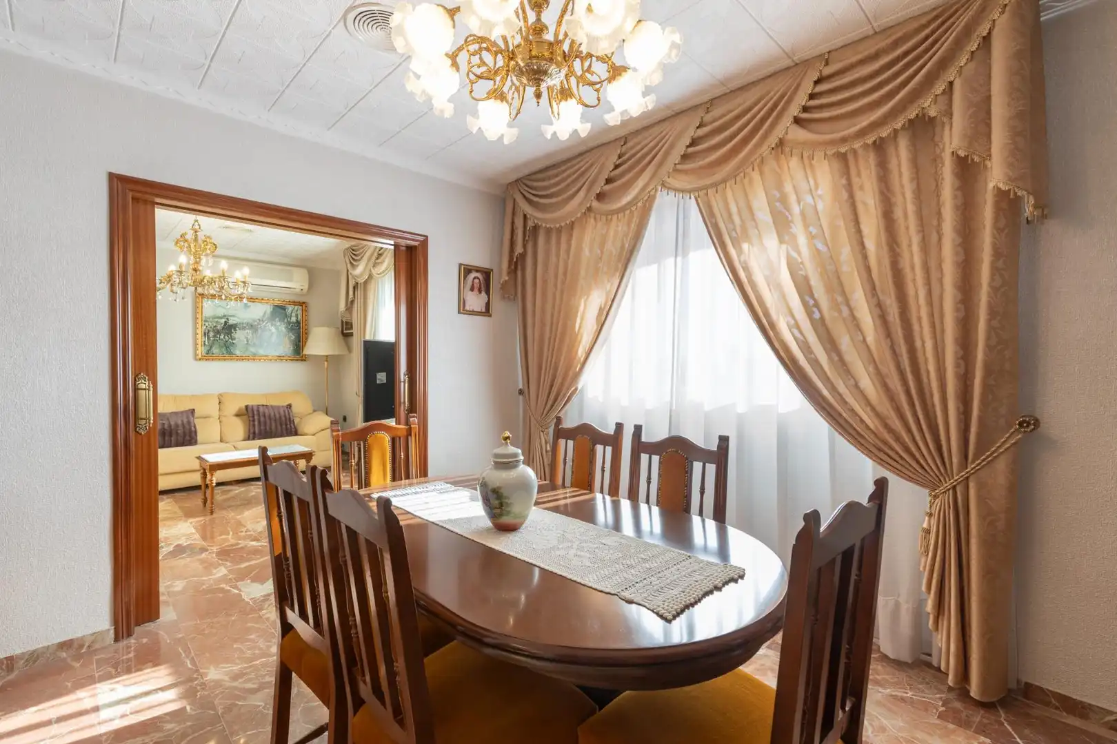 Comedor de Casa adosada en venta en Jun con Aire acondicionado, Terraza y Balcón